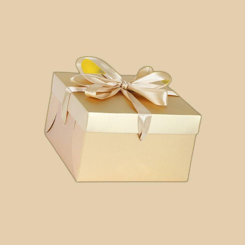 Gold_Bakery_Boxes_1.jpg